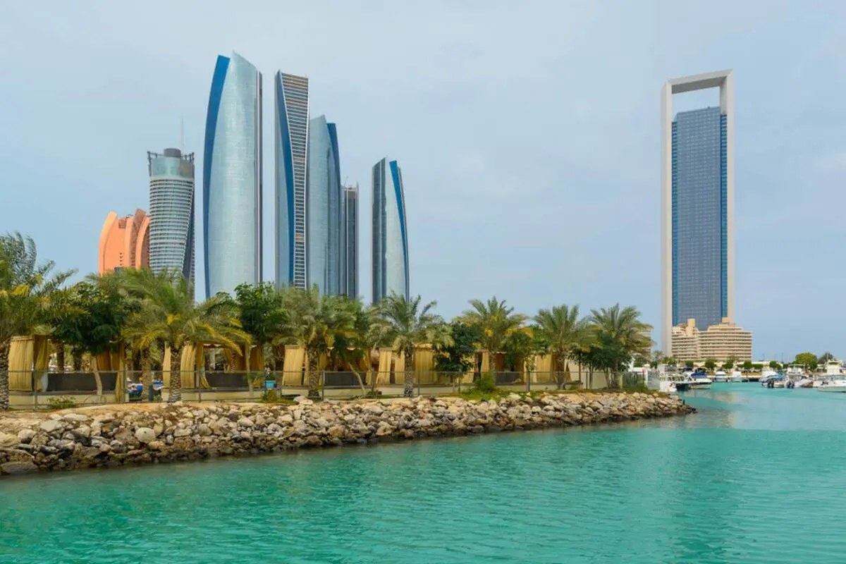 Abu Dhabi Cooling Manual Targets Oversized AC Costs Without Adoption Date