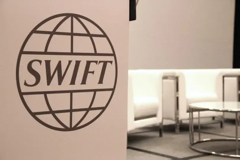Swift تختبر دفتر إيداعات مرمزة مع 17 بنكا