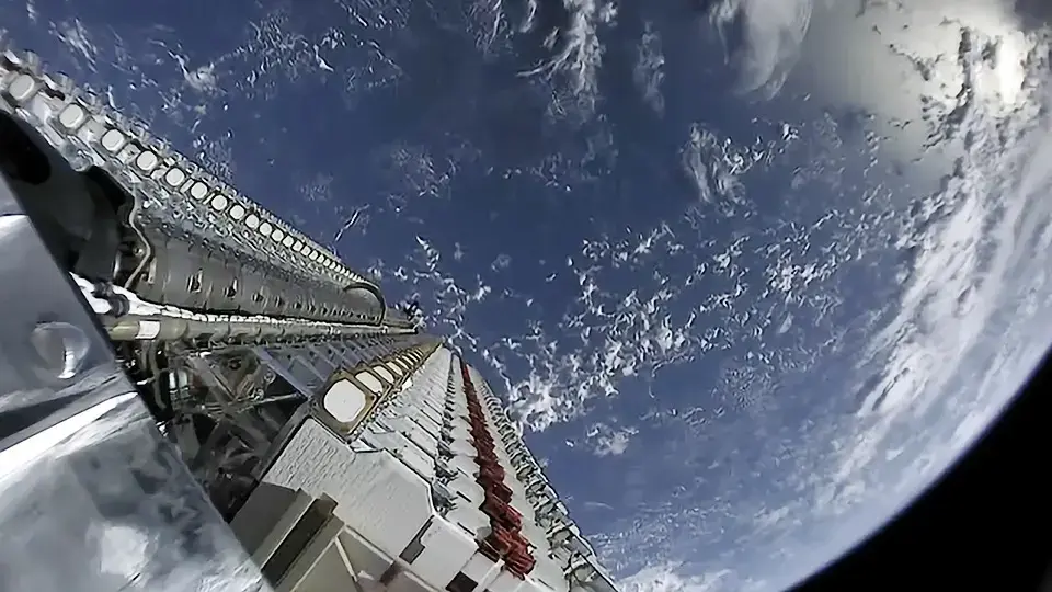 SpaceX And Orbital File 100,000-Satellite Plans At FCC