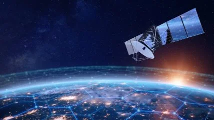 Rocket Lab تحدد صفقة Iridium بقيمة 8 مليارات دولار بانتظار اختبار تنظيمي