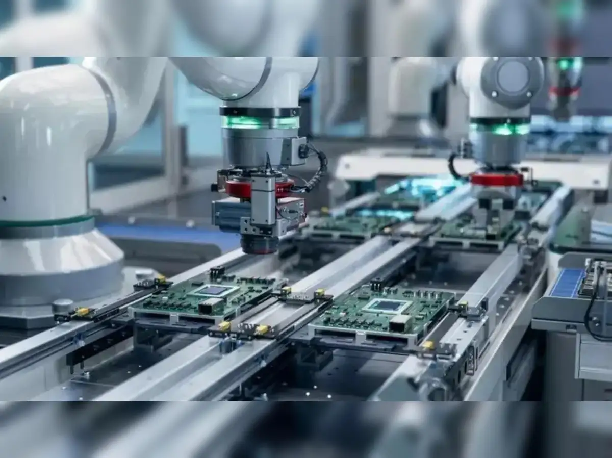 UAE Slowdown Redirects India Electronics Exports Toward US Demand