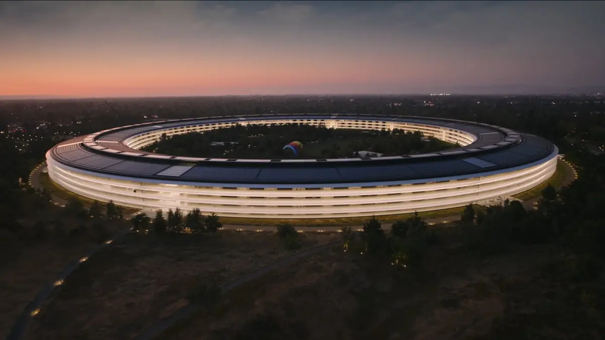 Apple ووزارة العدل الأمريكية تناقشان تسوية في دعوى iPhone لعام 2024