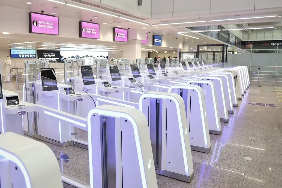Dubai Airports تضيف فحص Smart Gates قبل ذروة الصيف
