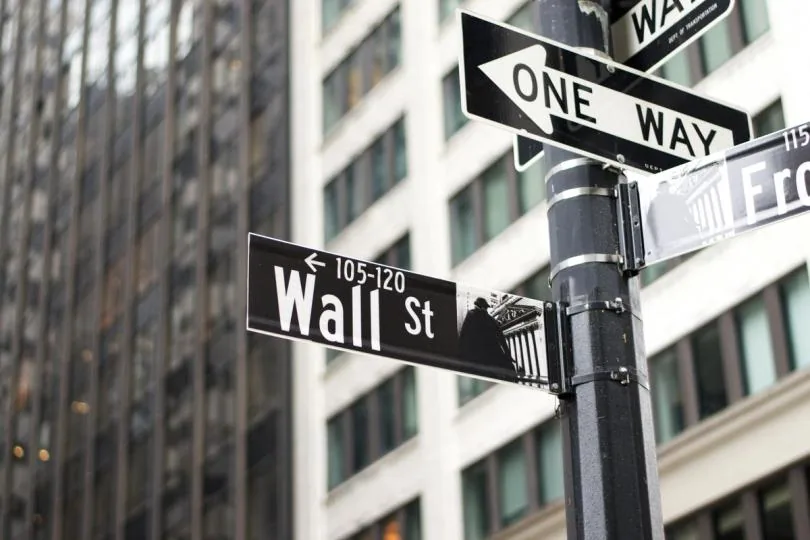 Big Banks Plan Tokenized Deposit Network to Counter Stablecoin Drift