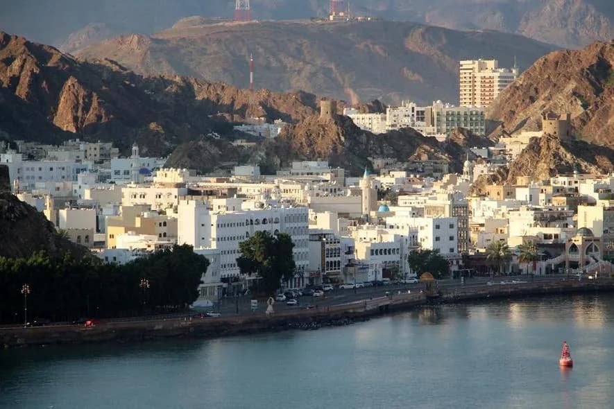 طرح عُمان لأمن الطاقة يسلط الضوء على الموانئ ورأس المال الخاص وطلب الذكاء الاصطناعي